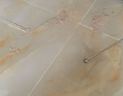 邯山瓷砖空鼓维修公司分享粘合剂选择不当在瓷砖铺贴过程中可能导致以下问题